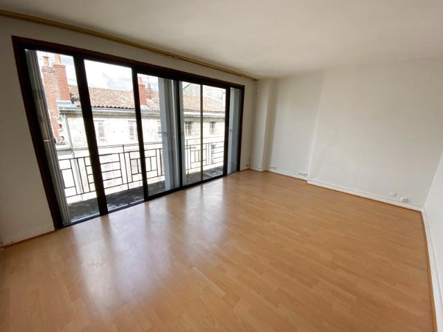 Location Appartement 3 pièces 62m² BORDEAUX 33000