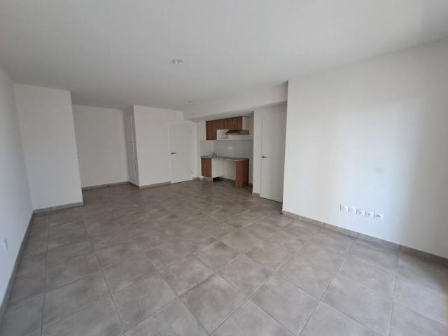 Location Appartement 3 pièces 62m² PERPIGNAN 66000