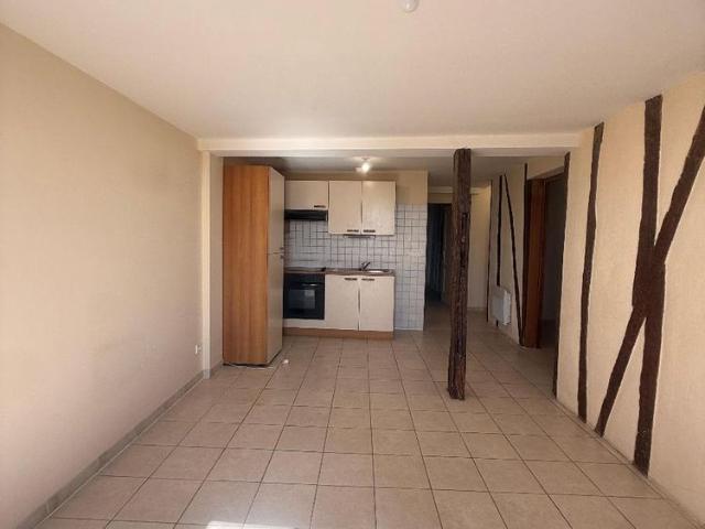 Location Appartement 3 pièces 62m² PUYLAURENS 81700