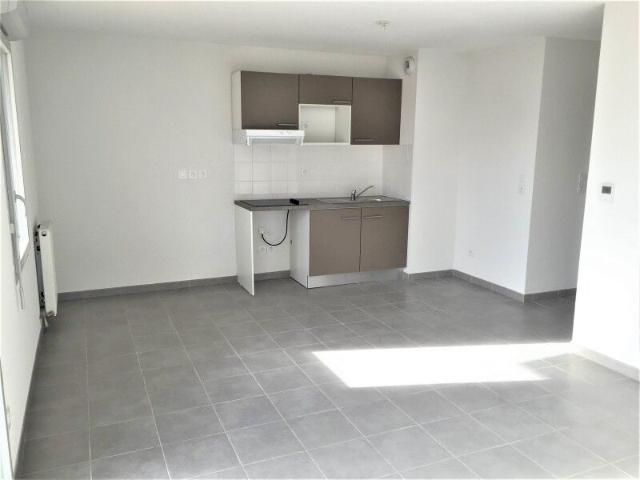 Location Appartement 3 pièces 62m² TOULOUSE 31300
