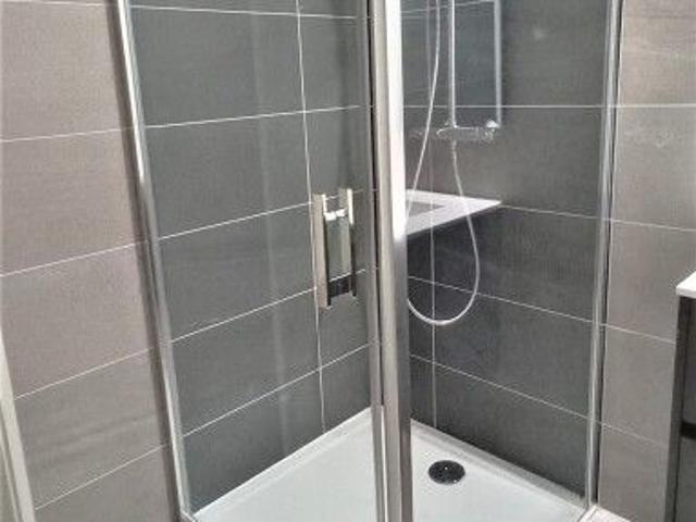 Location Appartement 3 pièces 62m² VALLAURIS 06220