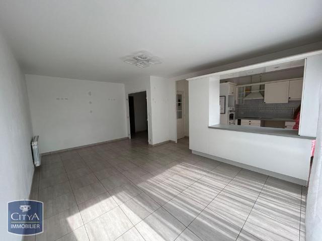 Location Appartement 3 pièces 62m² VILLENOY 77124