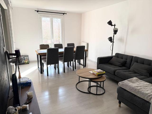 Location appartement 3 pièces, 67.91m², Évreux