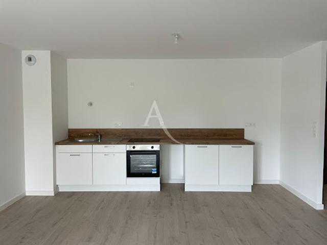 Location Appartement 3 pièces 67.03 m2 Laval