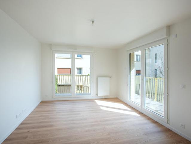 Location Appartement 3 pièces 67 m2 Courbevoie