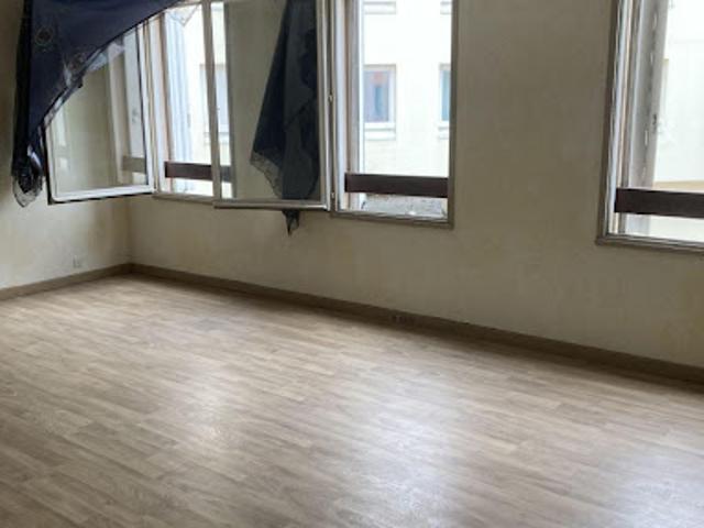 Location Appartement 3 pièces 67 m2 Évry Courcouronnes
