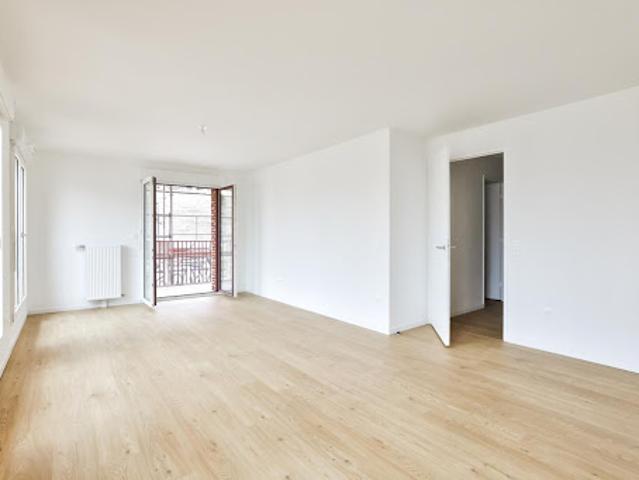 Location Appartement 3 pièces 67 m2 La Courneuve
