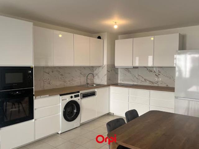 Location Appartement 3 pièces 67 m2 Marseille 10ème