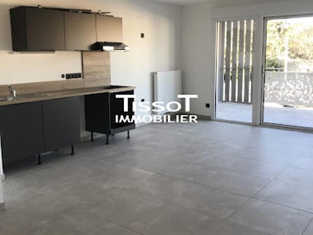 Location Appartement 3 pièces 67 m2 Nimes