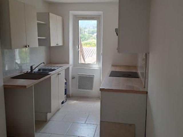 Location Appartement 3 pièces 67 m2 Roquevaire