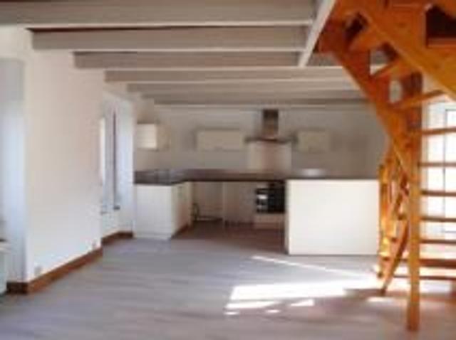 Location Appartement 3 pièces 67m²