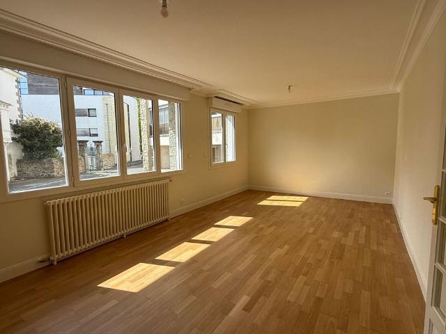 Location Appartement 3 pièces 67m²
