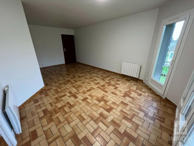 Location Appartement 3 pièces 67m² CAZALS 46250