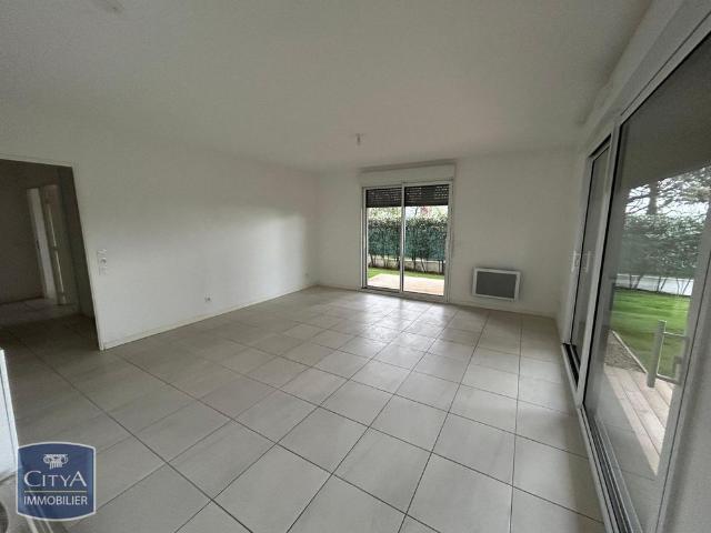 Location Appartement 3 pièces 67m² CANNES 06150