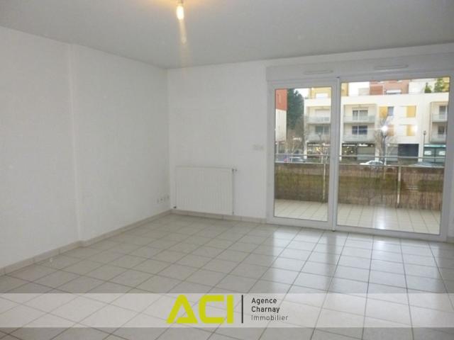 Location Appartement 3 pièces 67m² CHARNAY LES MACON 71850