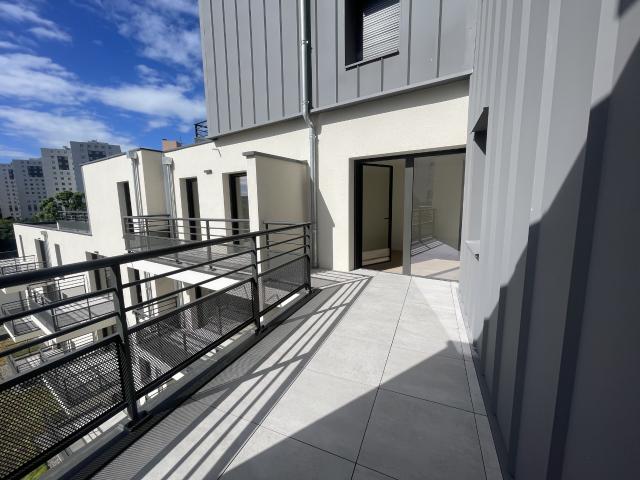Location Appartement 3 pièces 67m² CLERMONT FERRAND 63000