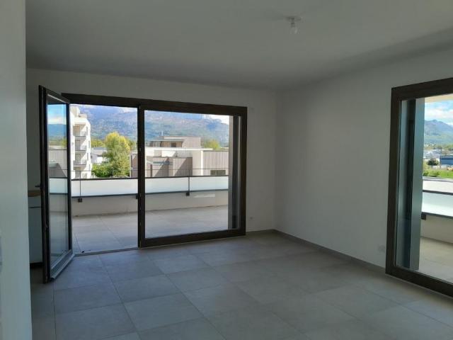 Location Appartement 3 pièces 67m² ANNECY 74370