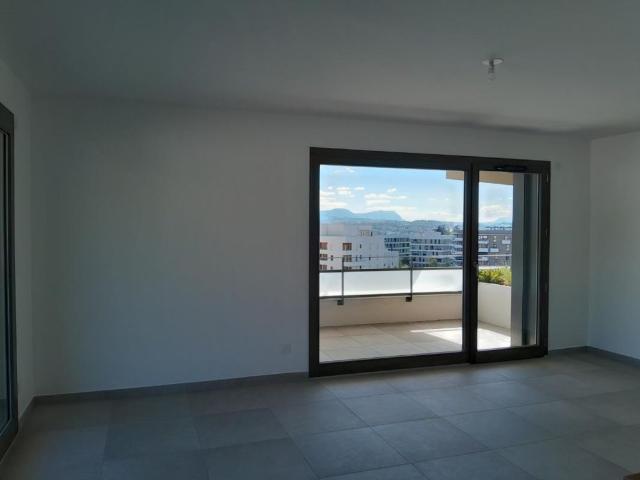 Location Appartement 3 pièces 67m² ANNECY 74370