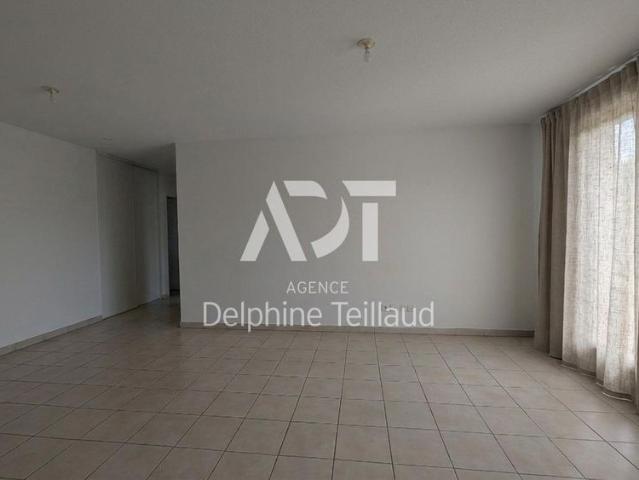 Location Appartement 3 pièces 67m² FONTAINE 38600
