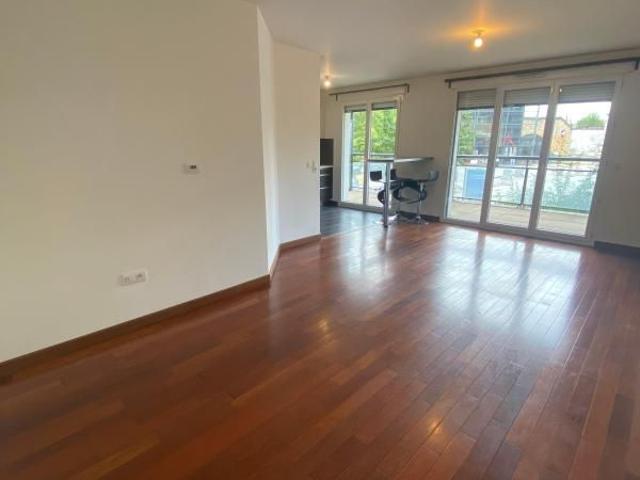Location Appartement 3 pièces 67m² ISSY LES MOULINEAUX 92130