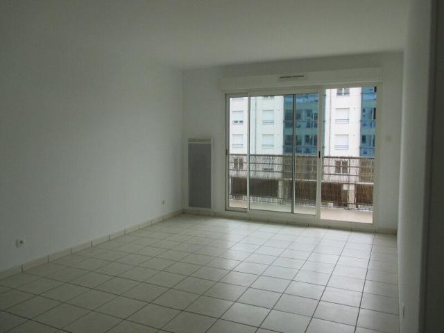 Location Appartement 3 pièces 67m² ORLEANS 45000