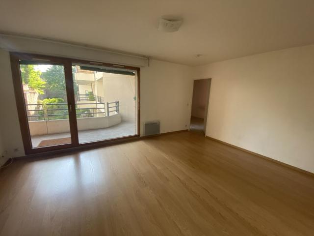 Location Appartement 3 pièces 67m² LILLE 59800