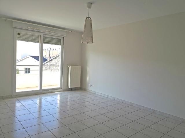 Location Appartement 3 pièces 67m² LIMOGES 87000