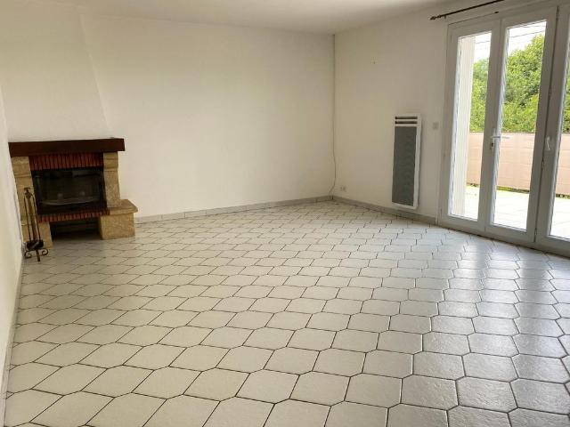 Location Appartement 3 pièces 67m² MEYRAS 07380