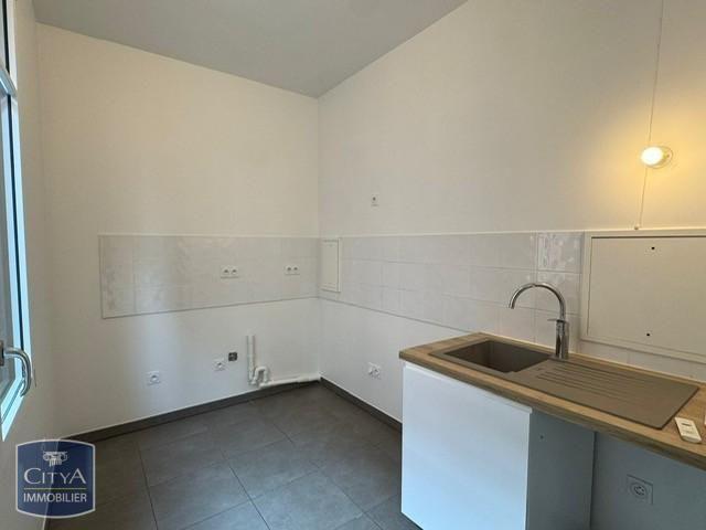 Location Appartement 3 pièces 67m² PUTEAUX 92800
