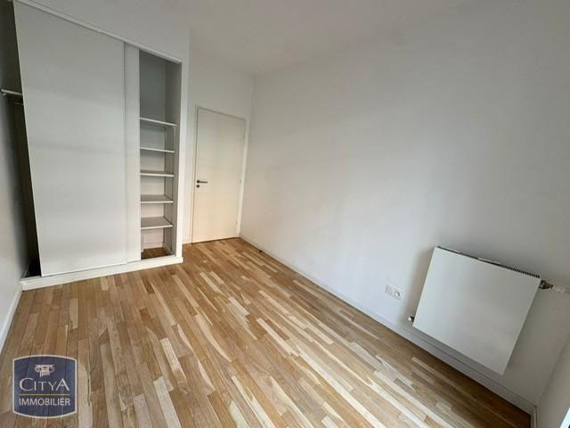 Location Appartement 3 pièces 67m² PUTEAUX 92800