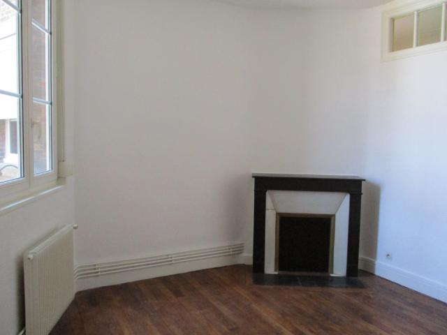 Location Appartement 3 pièces 67m² REIMS 51100