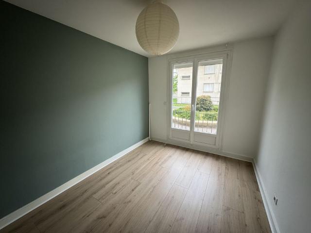 Location Appartement 3 pièces 67m² REIMS 51100