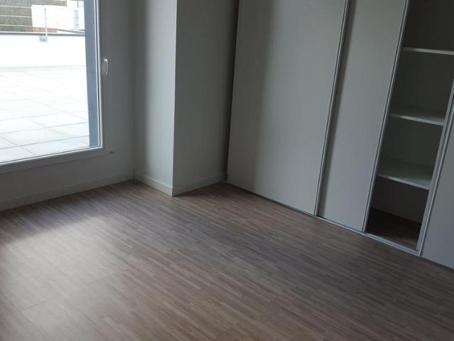 Location Appartement 3 pièces 67m² VILLENAVE D ORNON 33140