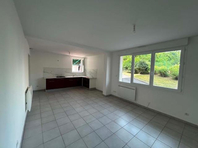Location Appartement 3 pièces 64.4 m2 Laon