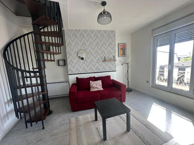 Location appartement 3 pièces, 64.62m², Mantes la Jolie