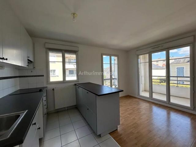 Location Appartement 3 pièces 64 m2 à Nozay