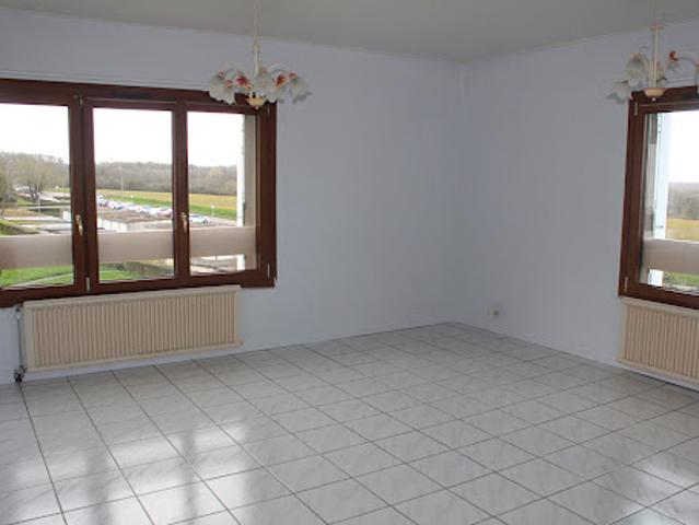 Location Appartement 3 pièces 64 m2 Auxerre