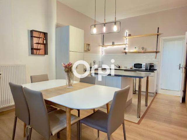 Location Appartement 3 pièces 64 m2 La Madeleine