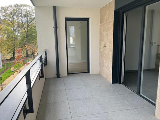 Location Appartement 3 pièces 64 m2 Saint Cyr au Mont d'Or