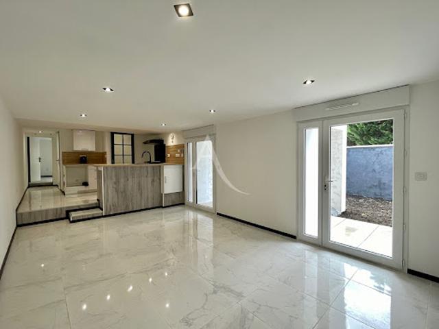 Location Appartement 3 pièces 64 m2 Saliès
