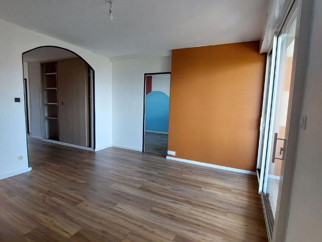 Location Appartement 3 pièces 64m²