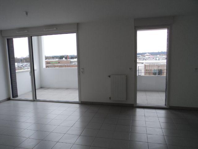 Location Appartement 3 pièces 64m²