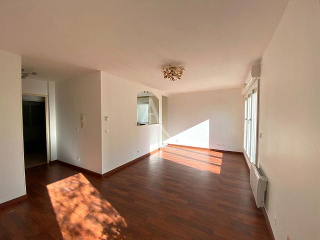 Location Appartement 3 pièces 64m²