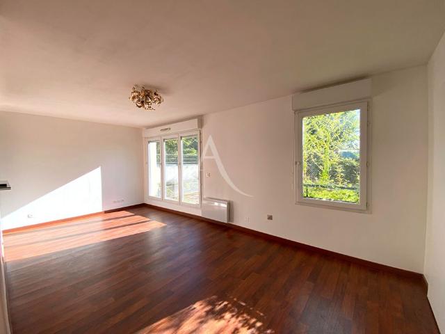 Location Appartement 3 pièces 64m²