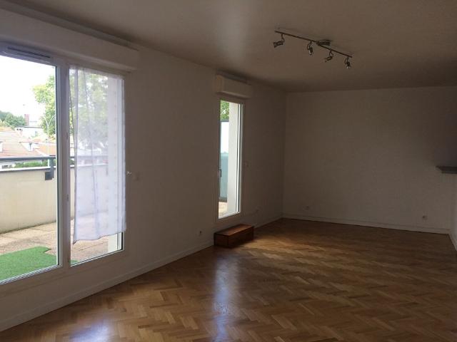 Location Appartement 3 pièces 64m²