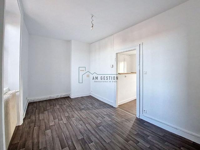 Location Appartement 3 pièces 64m²