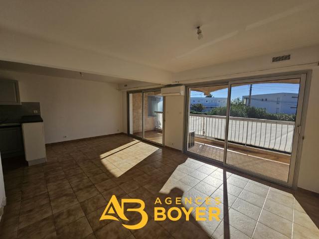 Location Appartement 3 pièces 64m² BANDOL 83150