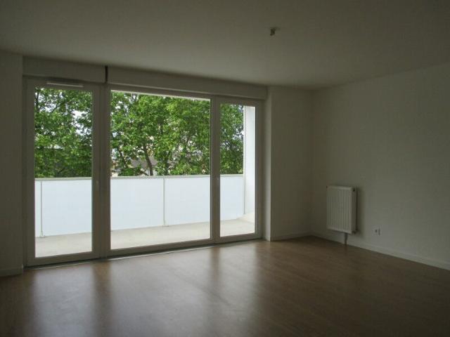 Location Appartement 3 pièces 64m² ORLEANS 45000