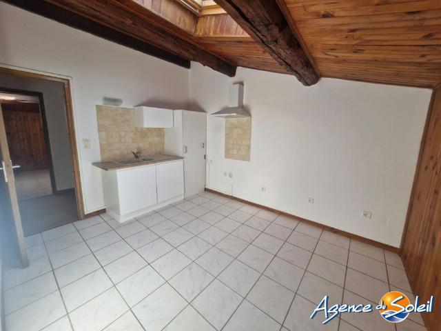 Location Appartement 3 pièces 64m² LEZIGNAN CORBIERES 11200
