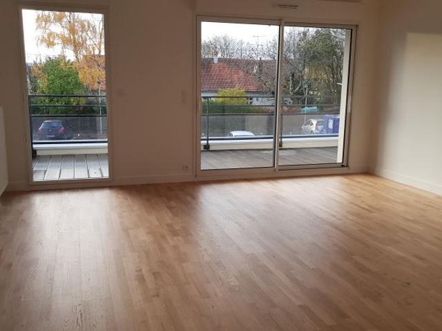Location Appartement 3 pièces 64m² ST JEAN DE BRAYE 45800